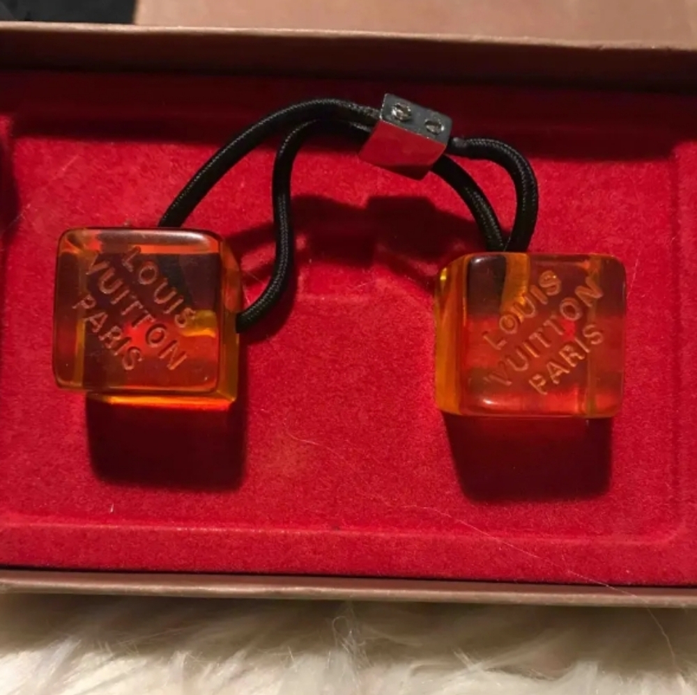 Louis Vuitton Red and Amber Resin Cube Hair Tie - Picture 2 of 4